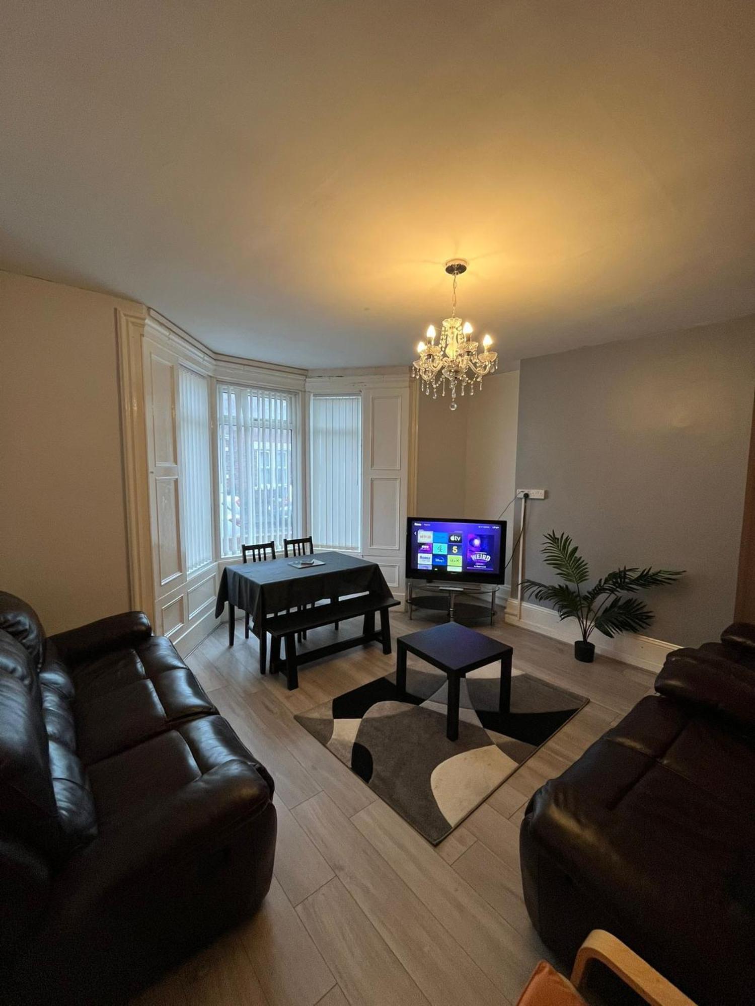 Arthurs Hill Newcastle, Free Parking Fully Equipped Kitchen 4 Bedrooms, Near City Centre Exterior photo