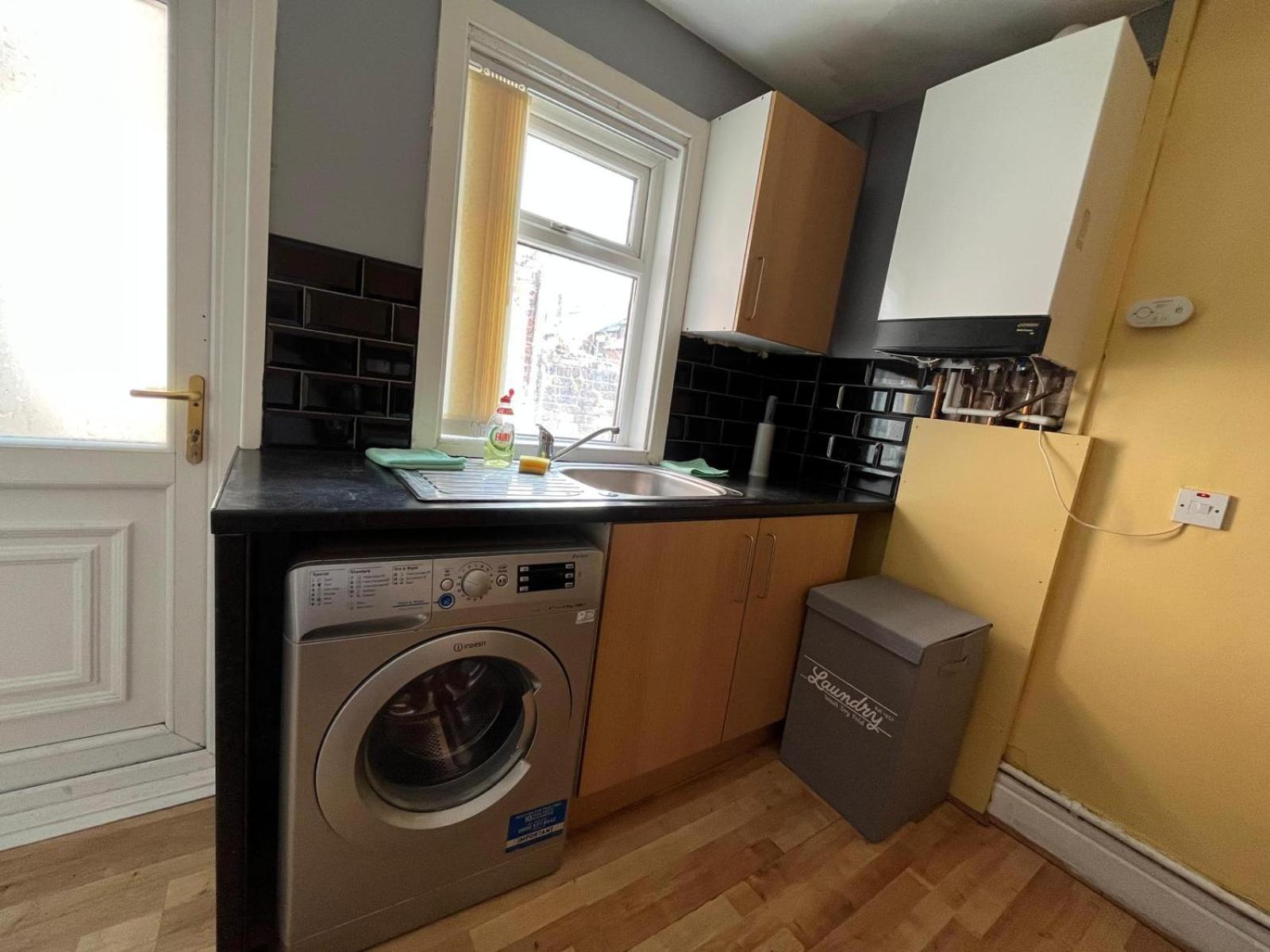 Arthurs Hill Newcastle, Free Parking Fully Equipped Kitchen 4 Bedrooms, Near City Centre Exterior photo
